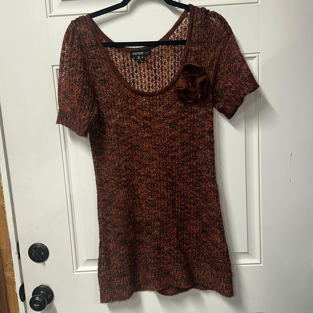 Large tunic short sleeve sweater